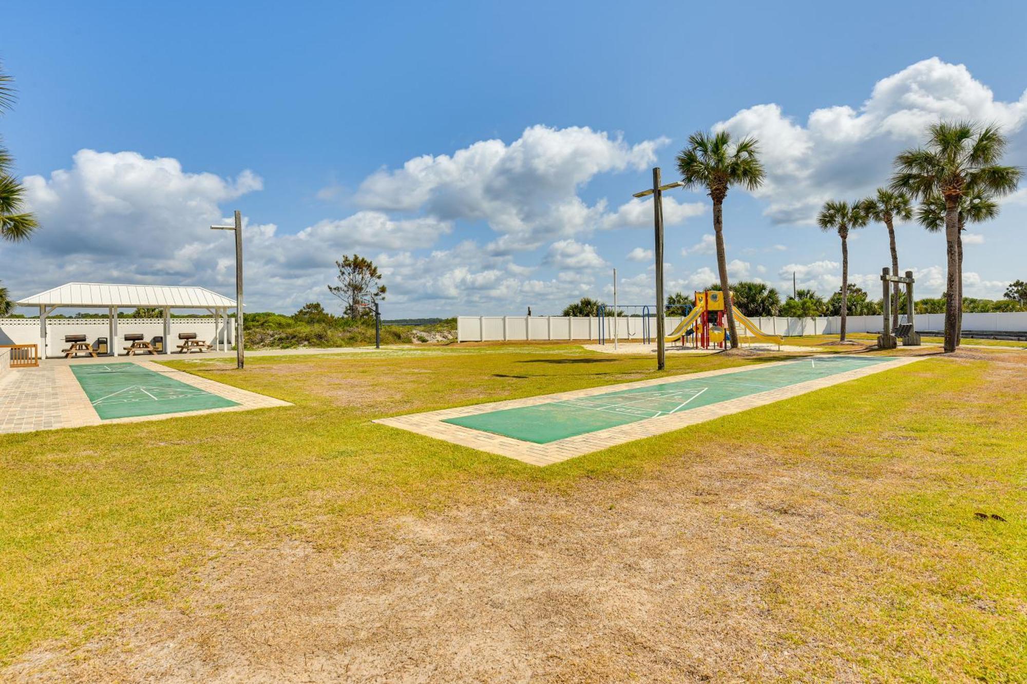 Apartment Emerald Dreams Lakefront Pcb Vacation Rental! Panama City Beach