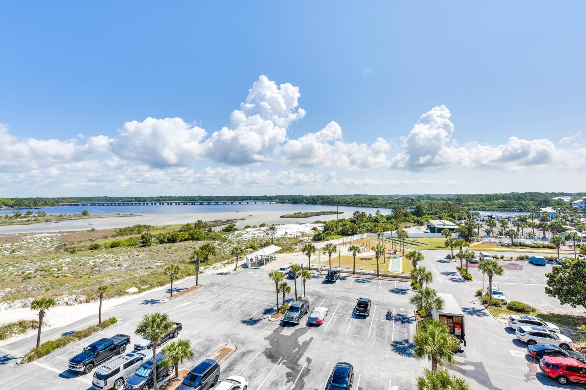 Emerald Dreams Lakefront Pcb Vacation Rental! *
